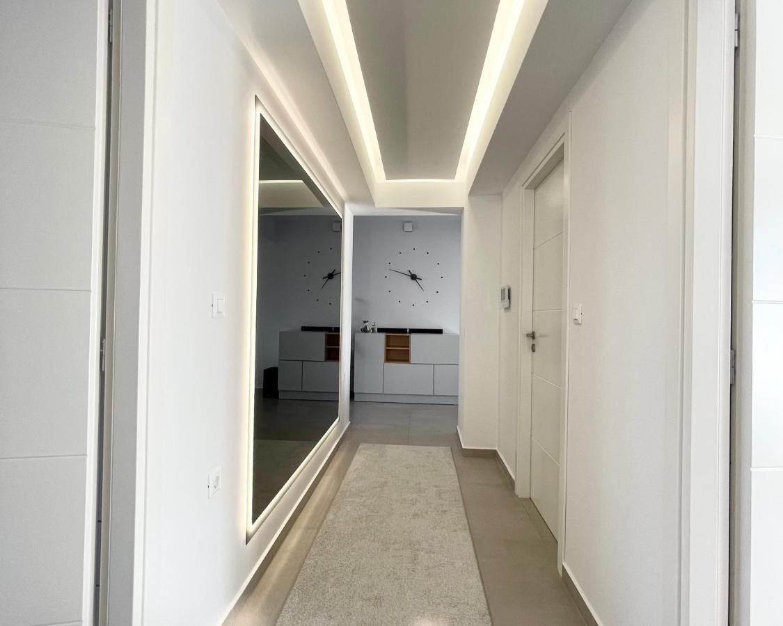 White House Kokas Luxury Apartments Kremasti  Exterior photo
