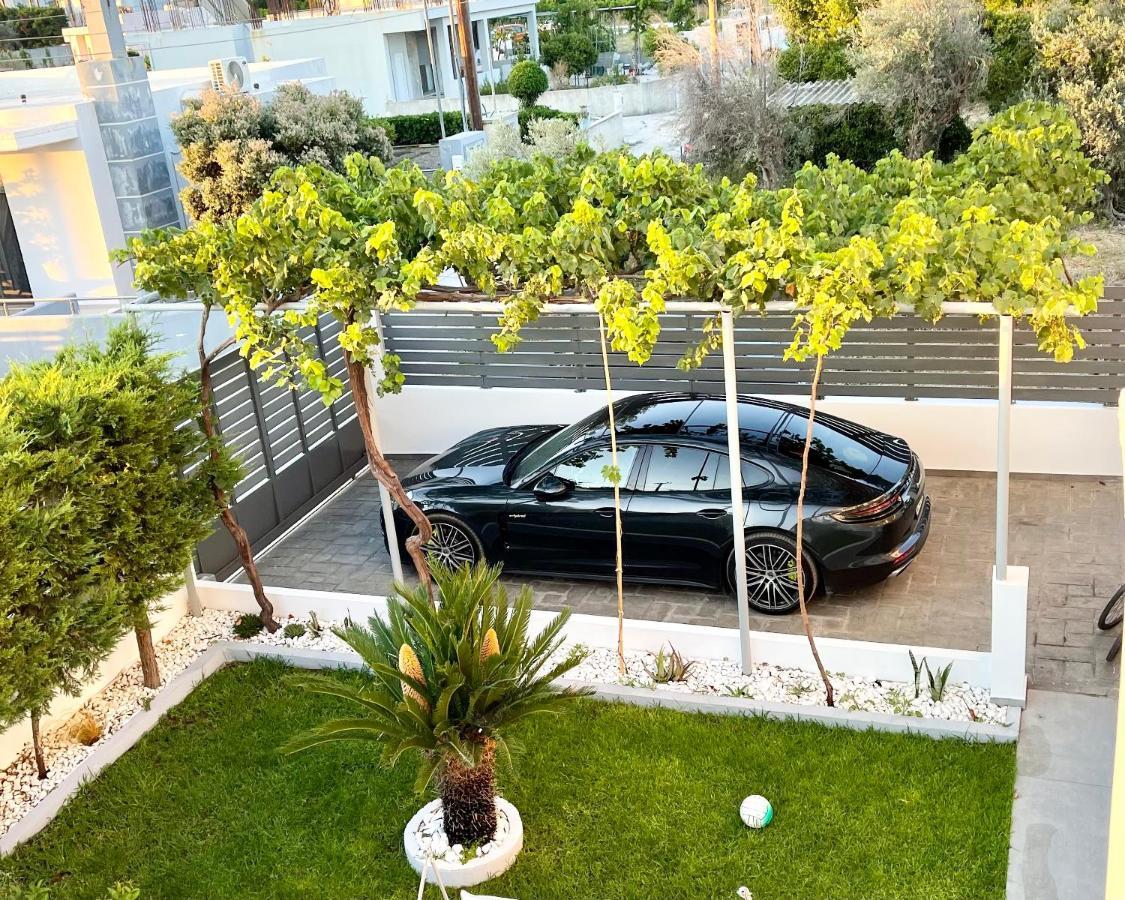 White House Kokas Luxury Apartments Kremasti  Exterior photo