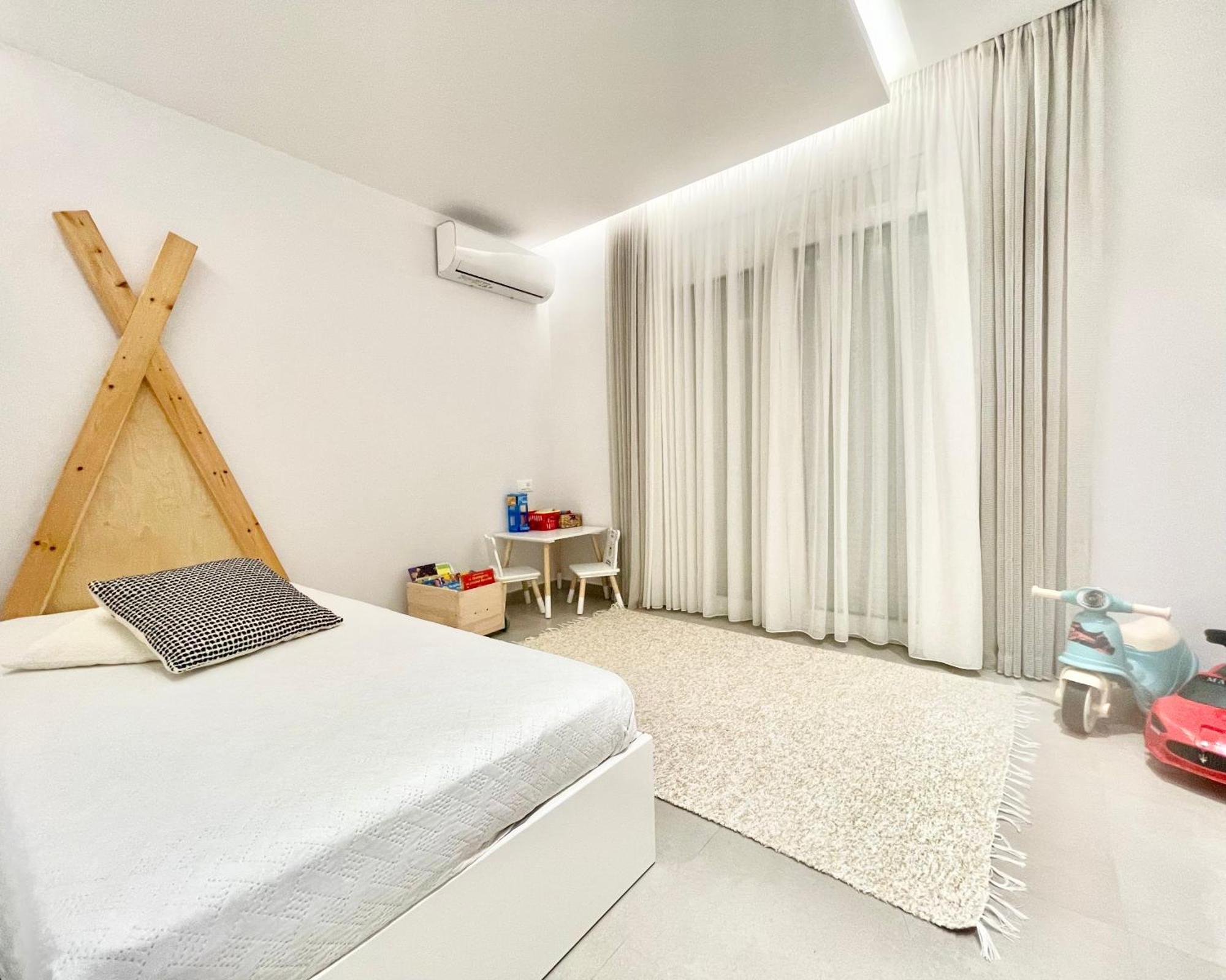 White House Kokas Luxury Apartments Kremasti  Exterior photo