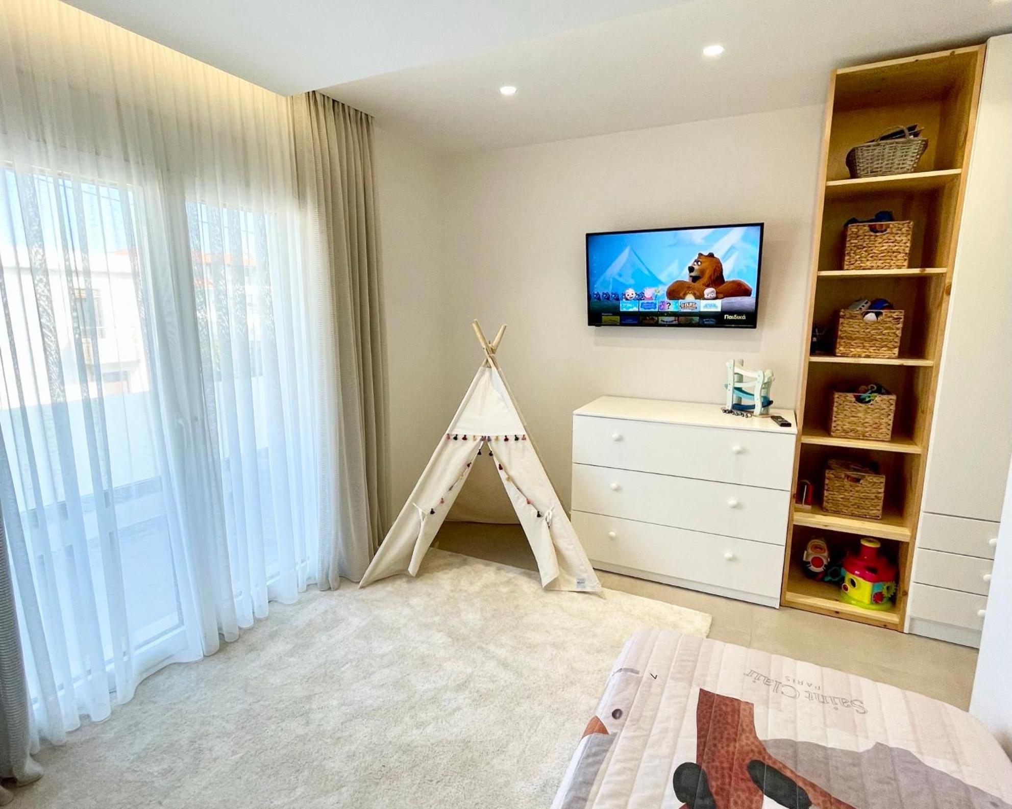 White House Kokas Luxury Apartments Kremasti  Exterior photo